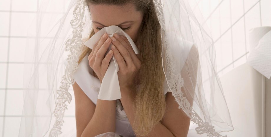 Невеста подслушала разговор дружок перед праздником: услышанное заставило сделать судьбоносное решение