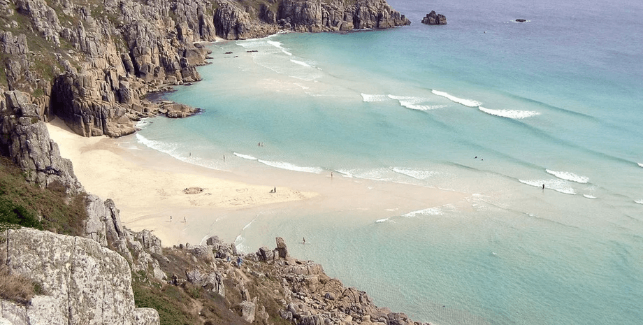 Отклик эпохи: мужчина случайно нашел на пляже то, что не укладывается в голове